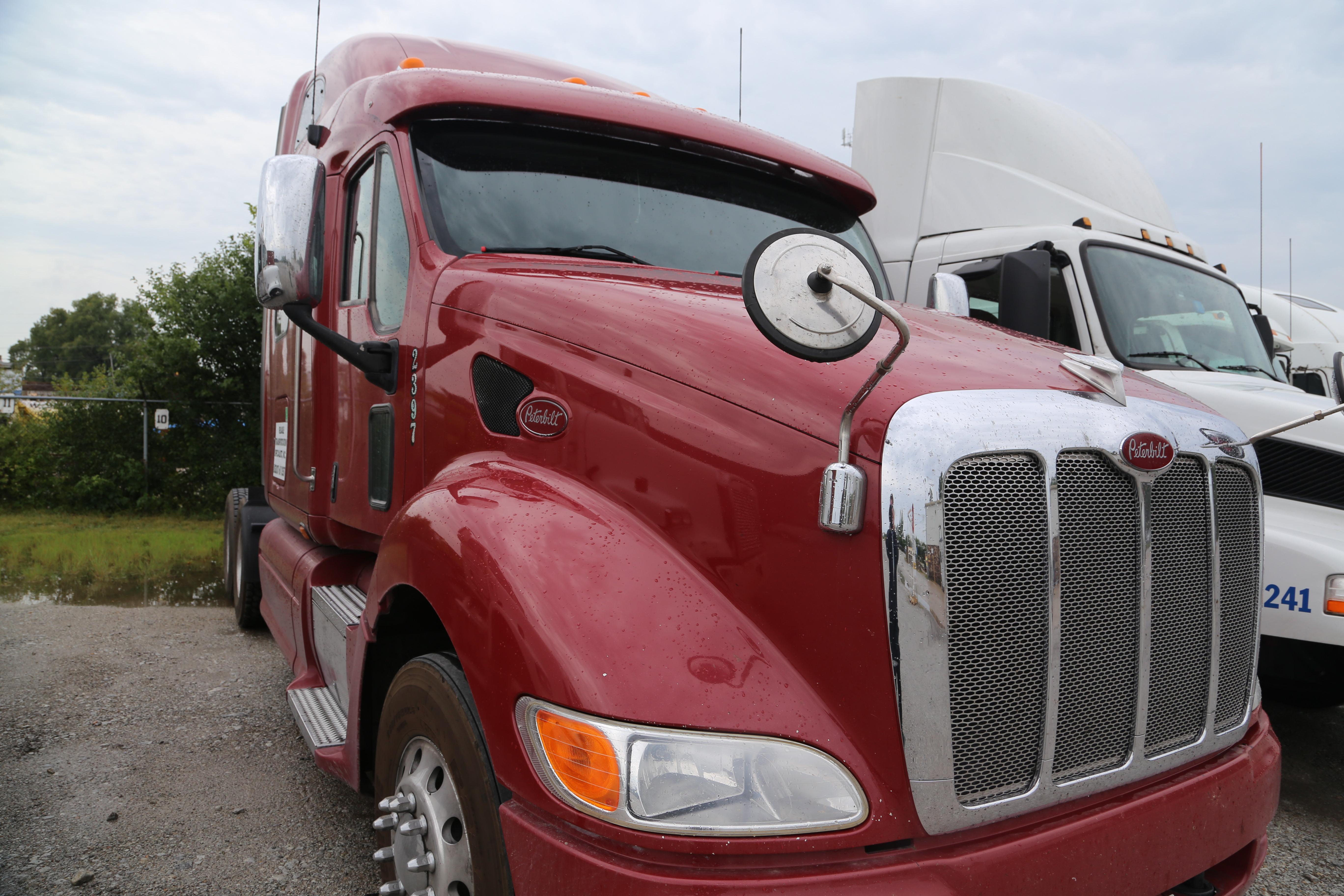 Semi used for intermodal drayage